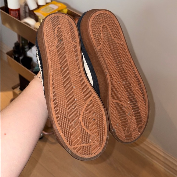 Vintage Nike Shoes - Picture 5 of 7